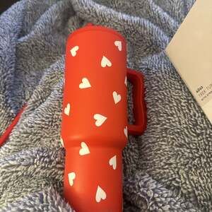 Simple Modern 40oz Traveler Red Heart Pattern Limited Edition